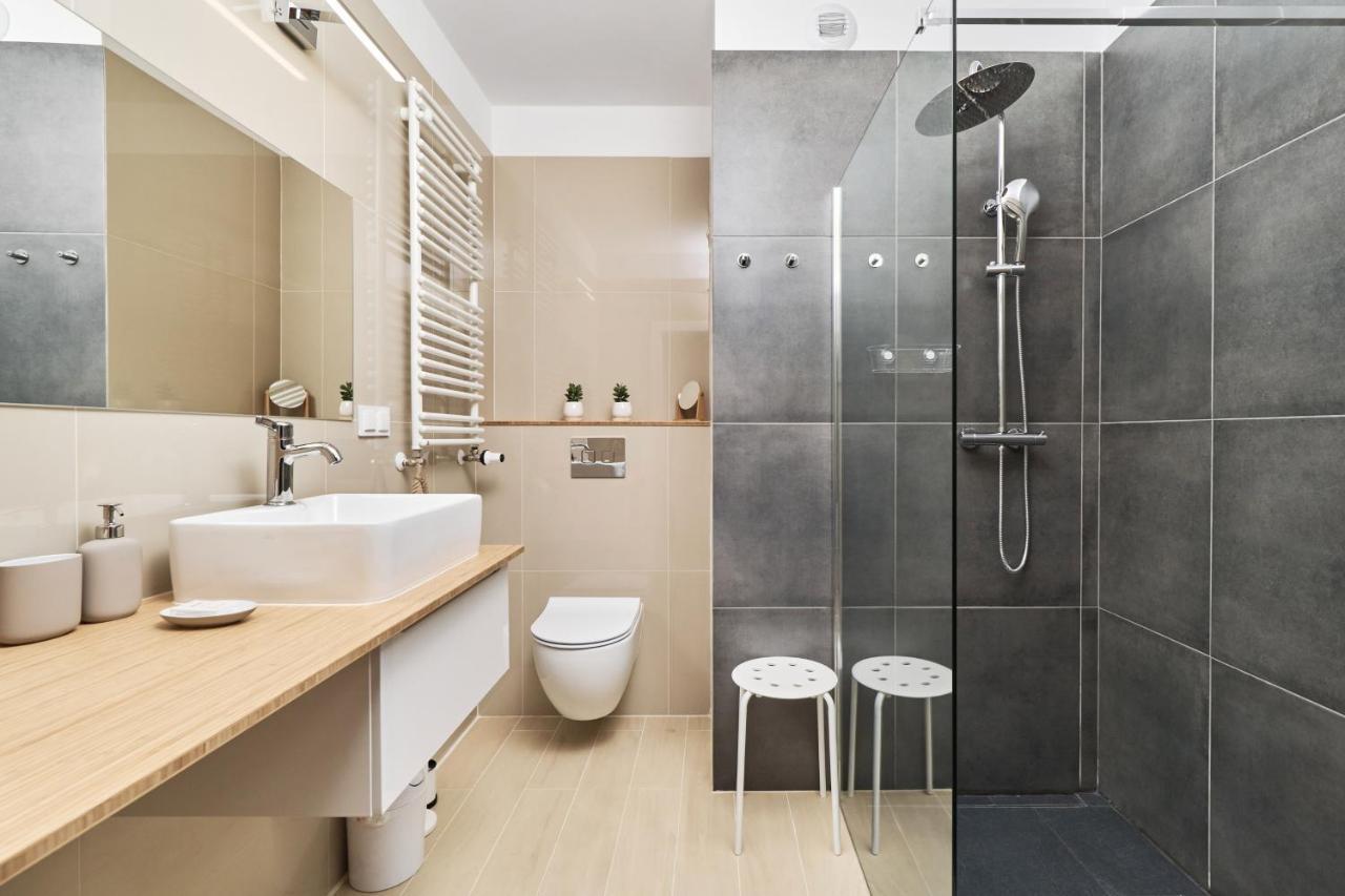 Studio Ksiecia Witolda 32 By Noclegi Renters Breslau Exterior foto